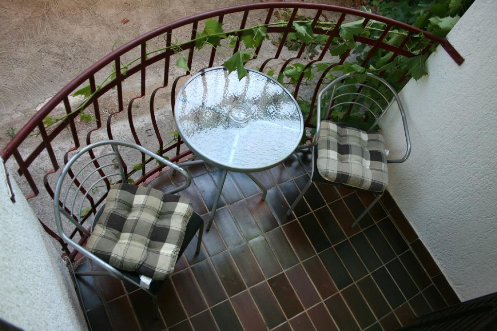 روفينج Apartments Nea المظهر الخارجي الصورة
