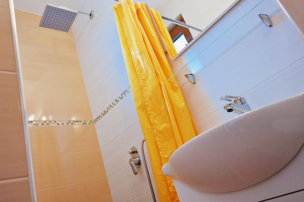 روفينج Apartments Nea المظهر الخارجي الصورة