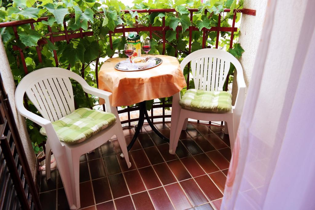 روفينج Apartments Nea المظهر الخارجي الصورة